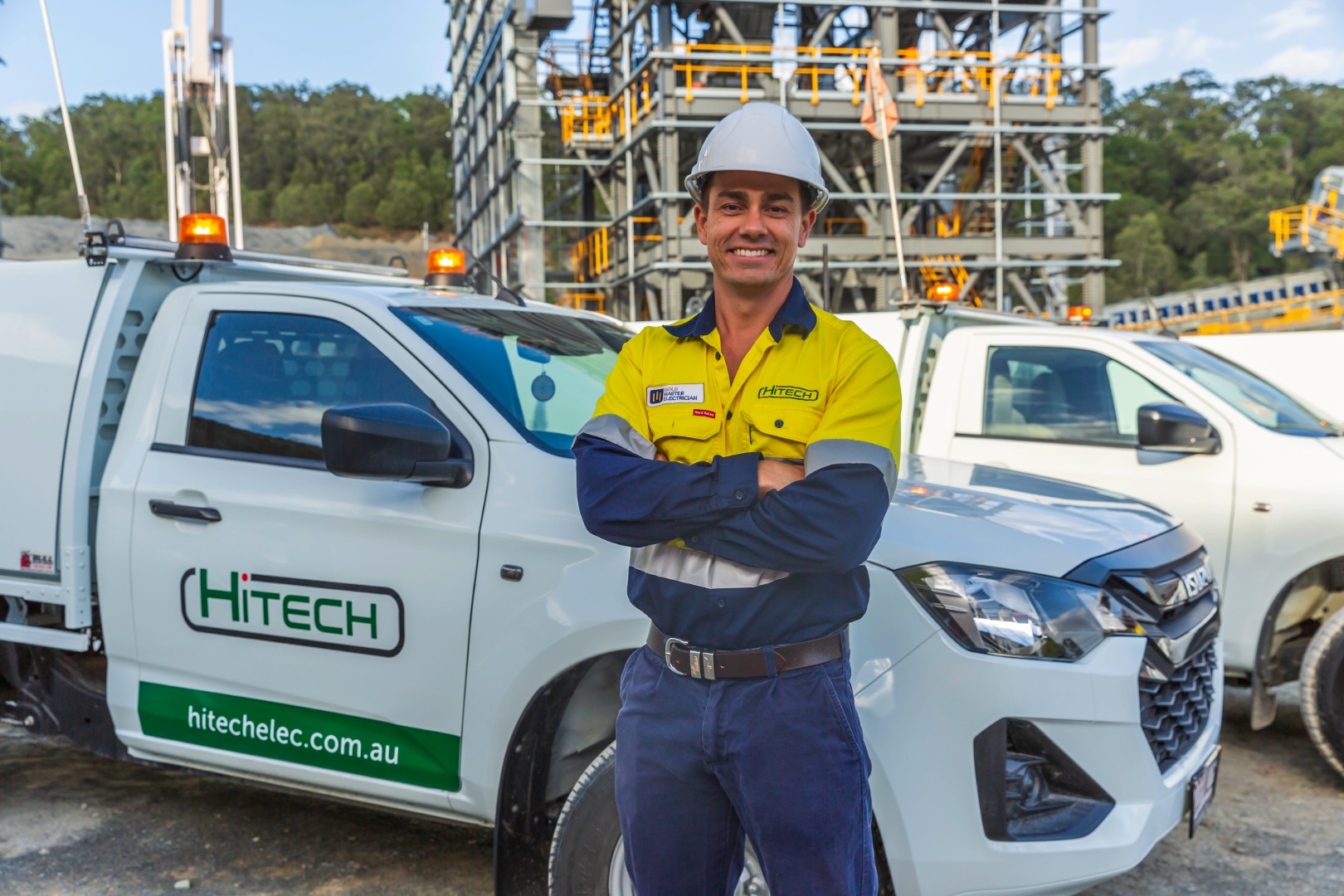 Electrician Queensland Hi Vis